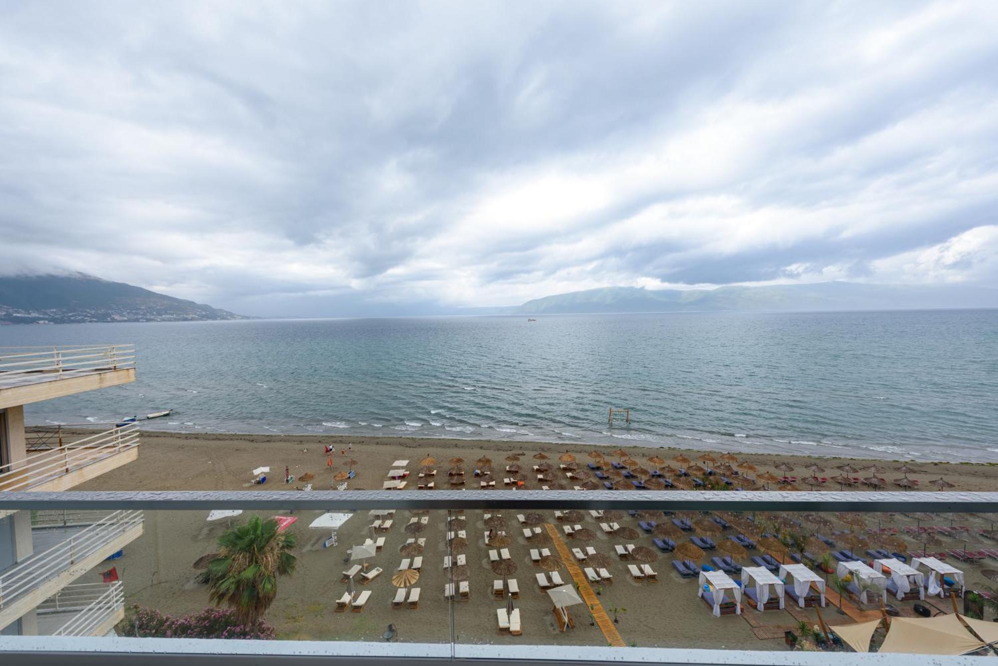 Sea & Sand Vlorë Esterno foto